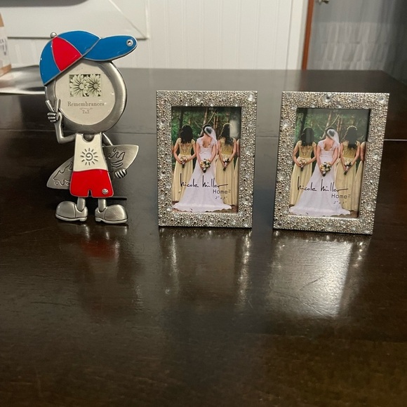 Nicole Miller Other - Adorable Mini Picture Frame Trio size (2) 2x3” and (1) 2x2”